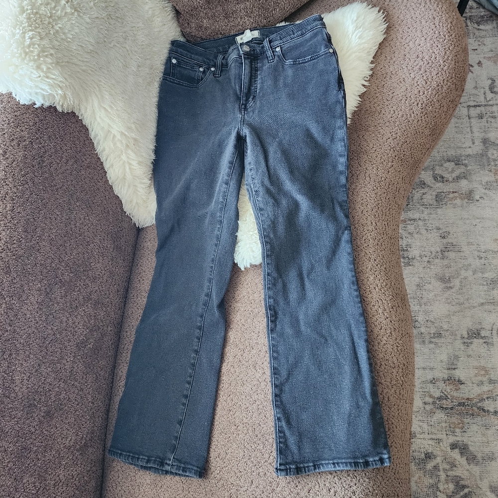 Madewell Mid Rise Kick Out Jeans In Black